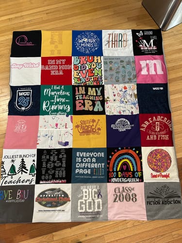 Stephanie P. review of Premium T Shirt Quilt image 1 out of 1