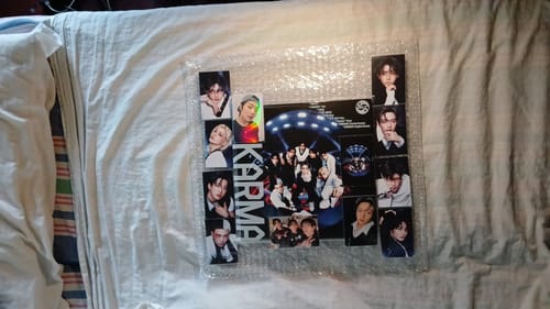 Customer photo review of STRAY KIDS - KARMA 4TH ALBUM SOUNDWAVE GIFT KARMA VER (LIMITED)