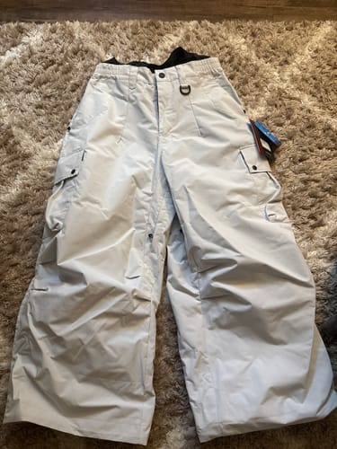 Customer photo review of Women's Black Baggy Wear-resistant Waterproof Snow Pants