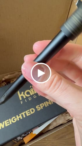 Customer video review of BLACK Weighted Spinner Pen with 4 refills