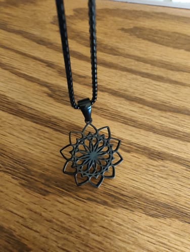 Customer photo review of Collar Mandala - Acero Inox.