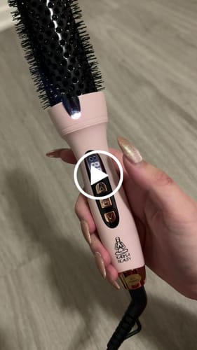 Customer video review of Hot Babe Thermal Brush
