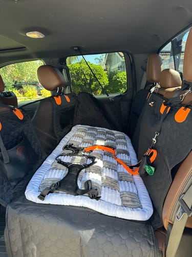Customer photo review of RuffRover 2.0™ - Hard Bottom Back Seat Extender + (FREE Dog Bed)