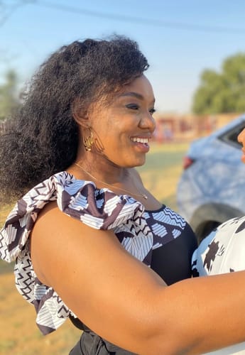 Customer photo review of Gold Era Logo Hoops