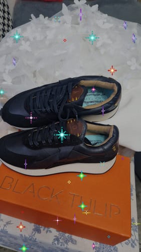 Customer photo review of Arbi Sleek Sneaker - Black Leather