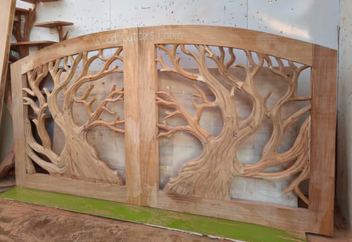 Customer photo review of Rustic Tree Branch Gate Design For Garden Entrance