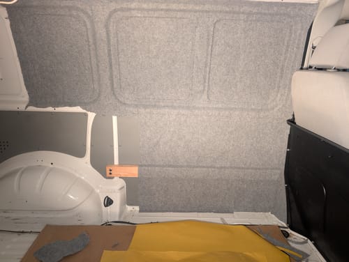 Customer photo review of Carpet Filz selbstklebend für Camper