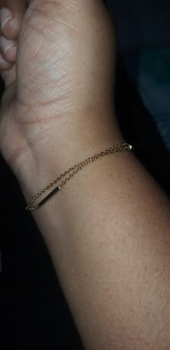 Customer photo review of Bar Layered Chain Bracelet