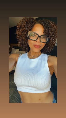 Customer photo review of Tropical Oasis Anti-Humidity Firm Hold Hair Gel