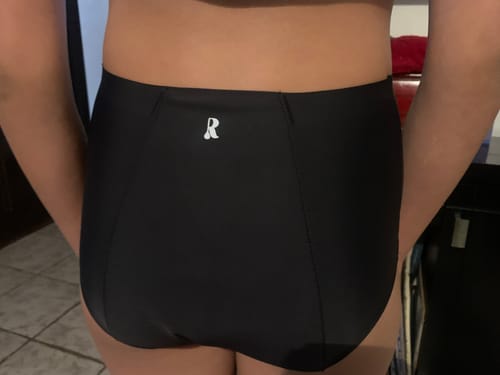 Customer photo review of Valeria - Abundante Para niñas