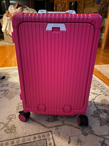 Michelle L. review of Carry-On: All-in-One image 1 out of 1