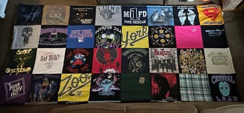 Customer photo review of Premium T Shirt Quilt