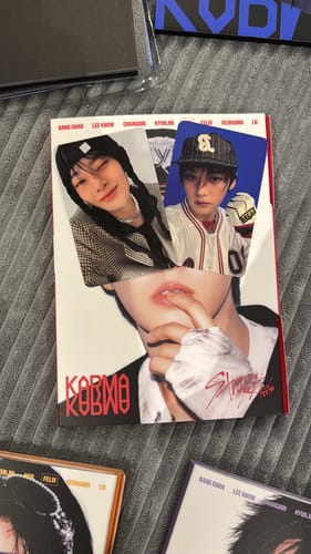 Customer photo review of STRAY KIDS - KARMA 4TH ALBUM SOUNDWAVE GIFT ACCORDION VER SET