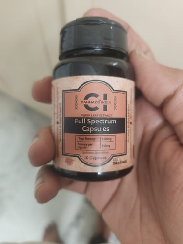 Customer photo review of Cannazo Full spectrum Softgels 150mg (Pain , Insomnia, Anxiety)