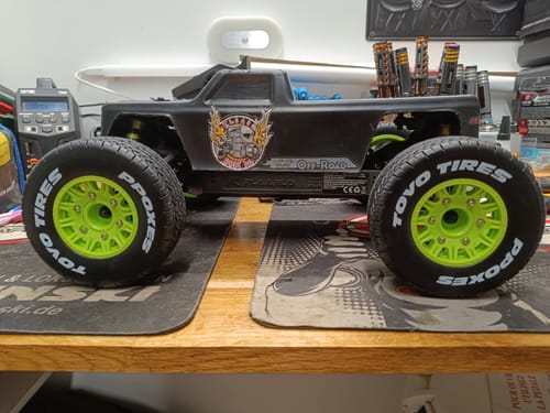 Customer photo review of Rlaarlo Omni-Terminator Carbon Fiber MINI 1:10 Scale RTR Brushless Monster Truck, RZ001B-C