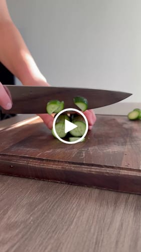 Customer video review of 8" Damascus Chef Knife