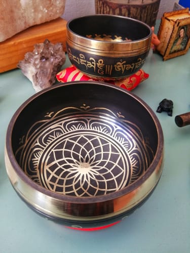 Customer photo review of CUENCO TIBETANO MANTRA - ABSOLUTO 🖤