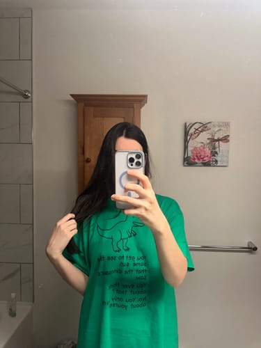 Customer photo review of DINOSAURS® ✨ Unisex T-Shirt