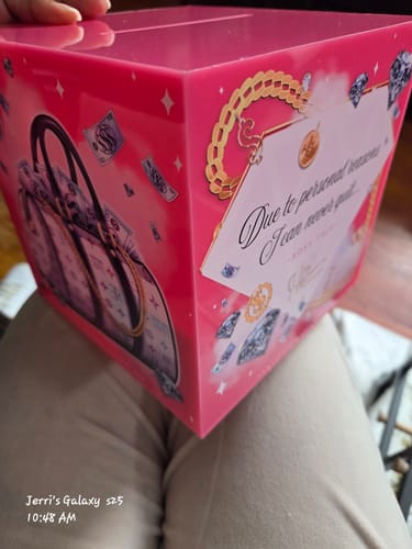 Customer photo review of Icy Pynk | $10k Ri$h Box