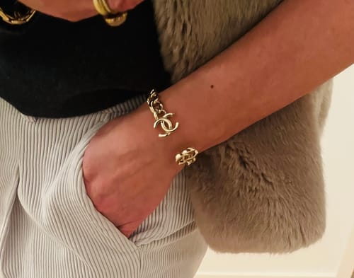Customer photo review of DOUBLE CC GOLD BRACELET