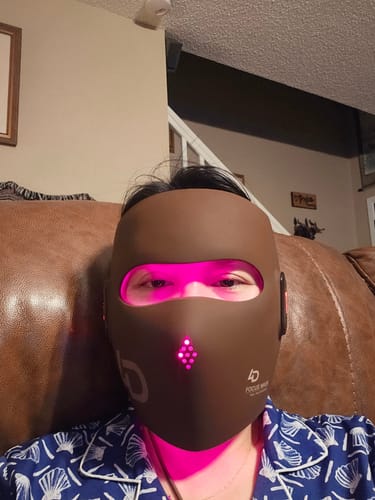 Customer photo review of JOVS 4D Laser Anti-Aging Therapy Mask
