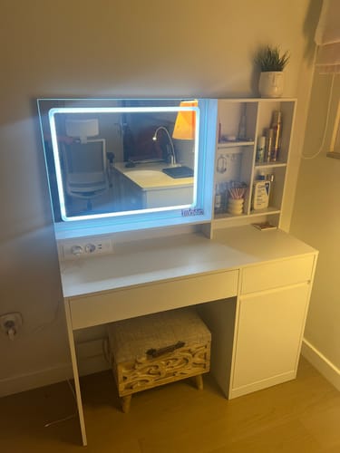 Customer photo review of Τραπέζι Μπουντουάρ Μακιγιάζ Tουαλέτας Κρεβατοκάμαρας 110εκ Καθρέφτης Με Ντουλάπι με Φωτισμό LED Ρυθμιζόμενο με Πρίζα και USB Θύρες RD-T634W01