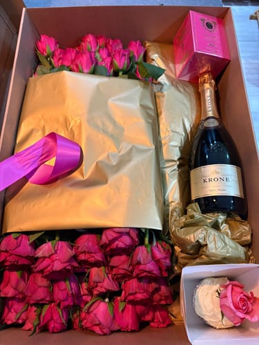 Customer photo review of Pink Opulence Gift Box