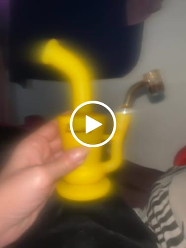 Customer video review of Honeybee Herb Rig Travel Kit