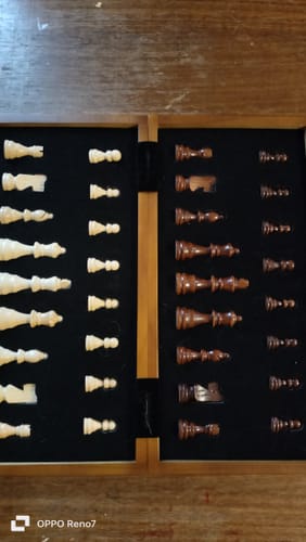 Customer photo review of Tablero De Ajedrez Madera Plegable Y Magnético Premium 40x40