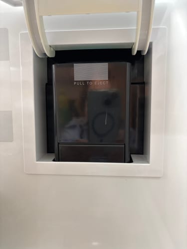 Customer photo review of Sub Zero 7042798 Air Purification Cartridge