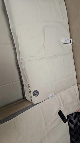 Customer photo review of LuxeWrap Sofabezug - Moderner, Rutschfester Sofakissenschutz