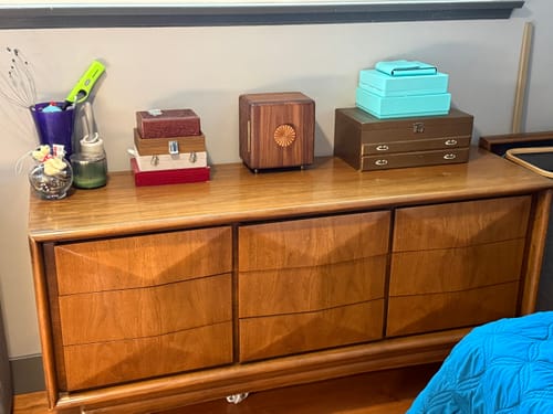 Customer photo review of Solaris Walnut Jewelry Organizer with 5 Drawers