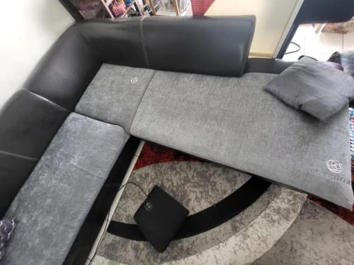 Customer photo review of LuxeWrap Sofabezug - Moderner, Rutschfester Sofakissenschutz