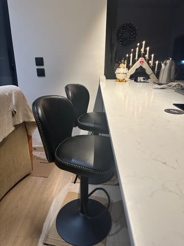 Customer photo review of Σκαμπό για Πάσο Κουζίνας Σετ 2 τμχ EKHO Ρυθμιζόμενο Ύψος 62-84 εκ Άνετο με Πλάτη και Μεγάλη Σταθερή Βάση Καφέ-Μαύρο LJ-BB35097B01