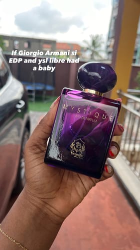 Customer photo review of Mystique