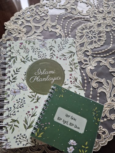 Customer photo review of İbadet Rehberi İslami Planlayıcı