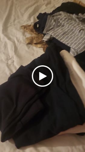 Customer video review of Preloved Women's Gap Apparel