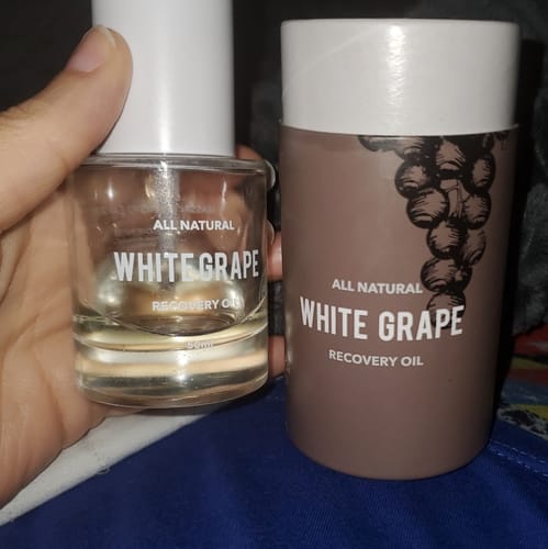 Customer photo review of White Grape Recovery Oil