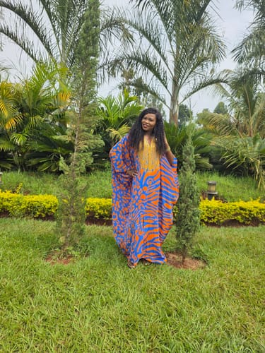 Customer photo review of Lisa Box Kaftan