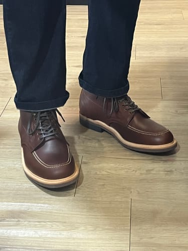 Customer photo review of Indiana Moctoe Boot - luosjiet®boots - Brown Full Grain Pull-Up Cowhide