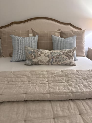 Customer photo review of G P & J BAKER BP10773.3.0 ROCKBIRD SIGNATURE SOFT BLUE Fabric