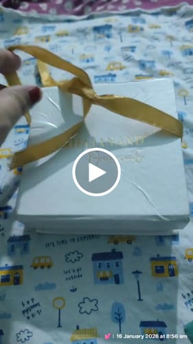 Customer video review of A Colorful Set for Every Occasion!" - 916 22k Hallmark (Multicolour)