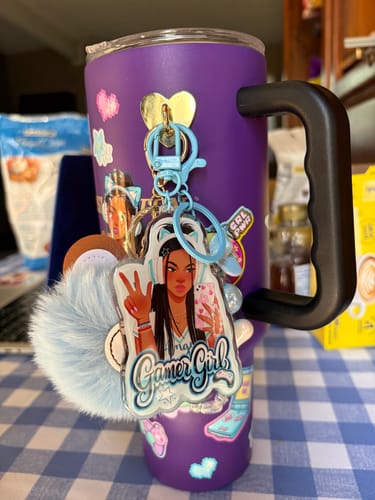 Customer photo review of Gamer girl Keychain bundle - Goji