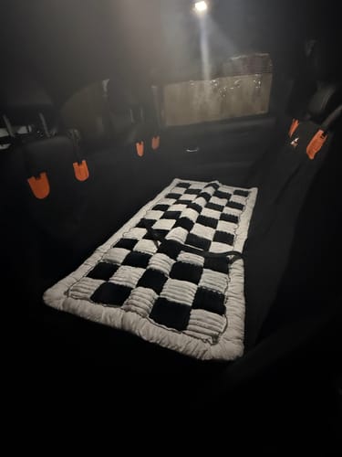 Customer photo review of RuffRover 2.0™ - Hard Bottom Back Seat Extender + (FREE Dog Bed)