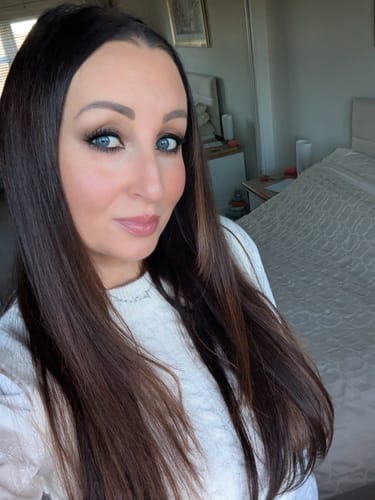 Customer photo review of Remy Human Hair Invisible Wire Extension - Dark Brown