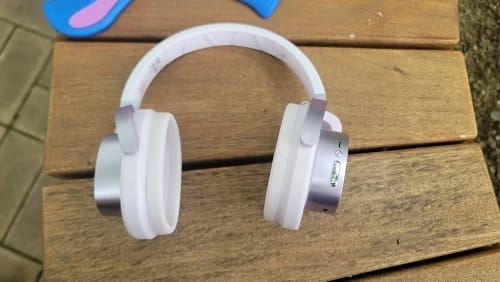 Customer photo review of HTC HP07 Bluetooth V6.0 Wireless Open-Ear Headphones