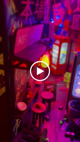 Customer video review of Neo Ramen MiniAlley – A Cyberpunk DIY Diorama Booknook (Ship Early FEB 2026)