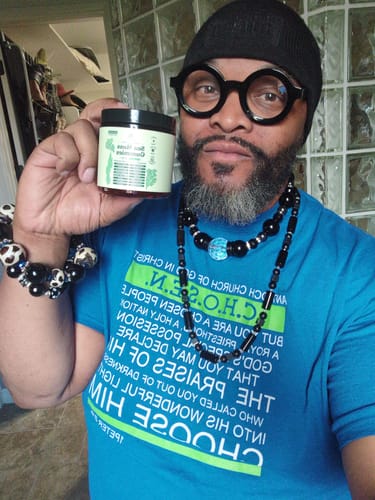 Customer photo review of Sea Moss 16-In-1 Gummies