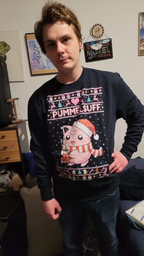 Customer photo review of Pummelsuff- Christmas Sweater