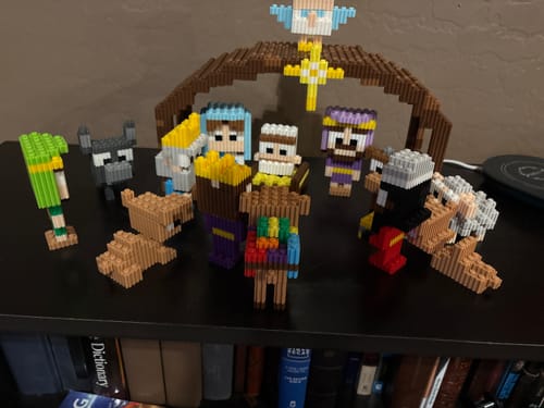 Customer photo review of Pix Brix Nativity Set